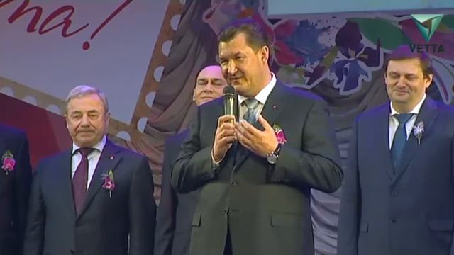 Поздравление с 8 марта. Лукойл смотреть онлайн