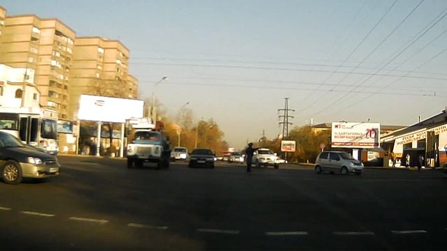 Водитель на праворульной зеленой субаре ишак смотреть онлайн