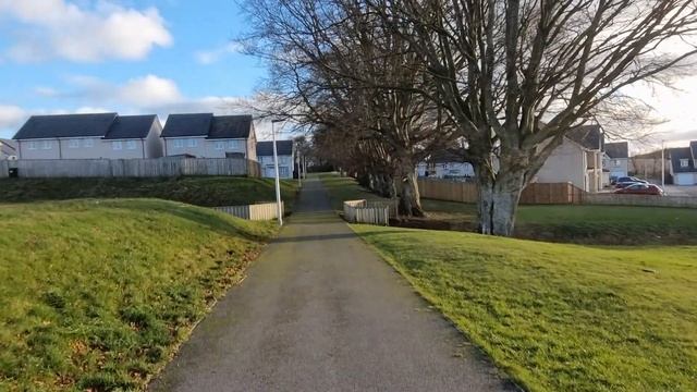 Как живет средний класс в Шотландии. Сколько стоят типичные дома. Зарплаты смотреть онлайн