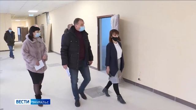 Ремонт школы №11 в Кургане затянулся, чиновники не довольны смотреть онлайн