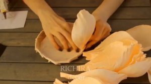 Большие цветы из бумаги | Большие пионы из гофрированной бумаги своими руками