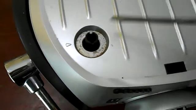 кофемашина Saeco Odea Go, неисправная кофемолка смотреть онлайн