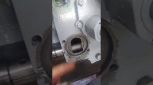 Демонтаж вала задней навески кмз 012