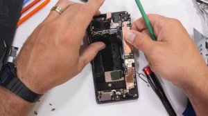 pixel 7a разборка обзор изнутри сборка как разобрать