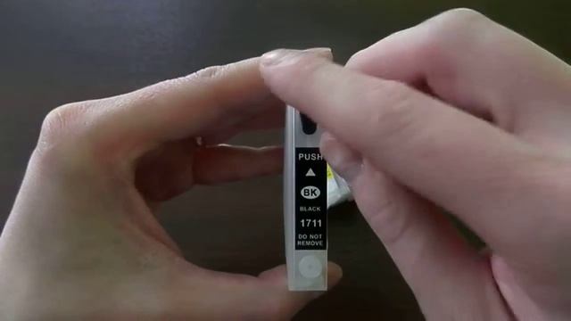 Перезаправляемые картриджи для Epson XP-103 с чипами смотреть онлайн