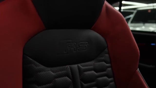2022 Audi RSQ8 50th Anniversary - Wild High Performance SUV смотреть онлайн