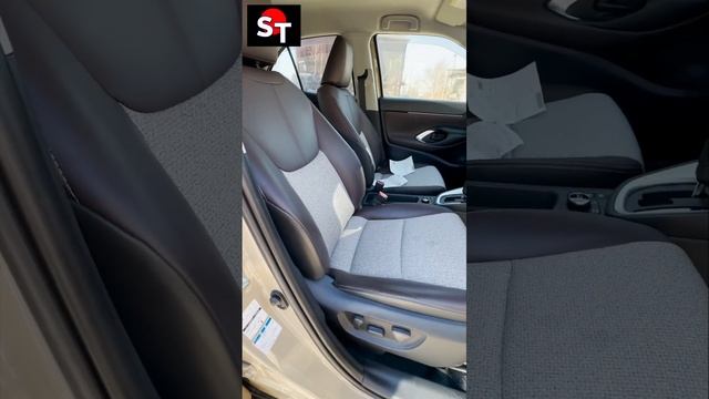 TOYOTA YARIS CROSS смотреть онлайн