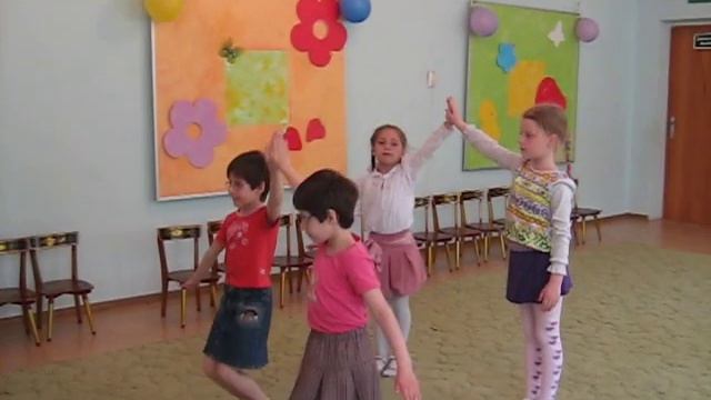 Танец птиц.avi смотреть онлайн