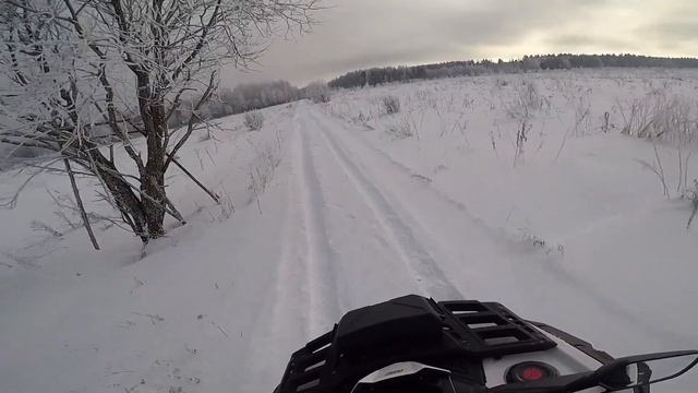 Guepard 650, покатушка в одиночку, кое как, но ехать можно, по полю.