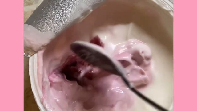 Дегустация йогурта. Продукты из «Сельпо» #продукты #йогурт #дегустация смотреть онлайн