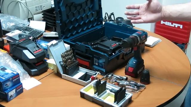 GSR 18 V-EC FC2 и эксцентриковая насадка GEA FC2.