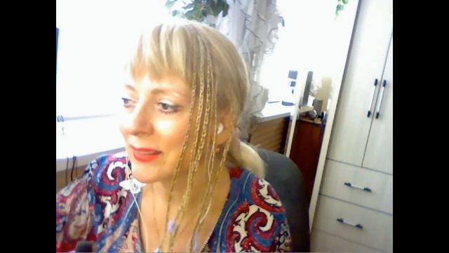 Лолита Идут часы идут/Cover смотреть онлайн