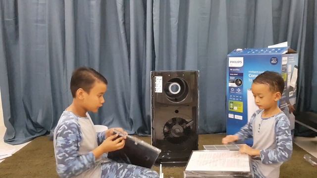 Unboxing Philips Air Purifier AC3259/30 смотреть онлайн