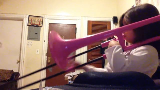 Layla DeLeon(6 yrs old) playing twinkle twinkle little star on her pink trombone! смотреть онлайн
