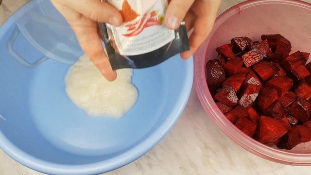 Корейское Кимчи из Свеклы Рецепт Korean Beetroot Kimchi Recipe 비트김치 만들기 смотреть онлайн