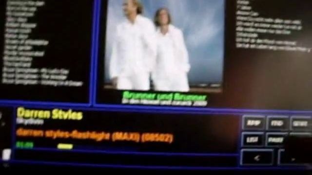 Touchscreen Jukebox Musikbox mp3 SK JUKEBOX Video1 смотреть онлайн