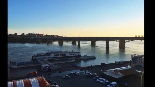 В Новосибирске никогда не разводятся мосты смотреть онлайн
