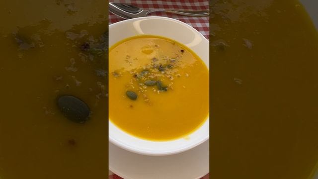 Вкусный тыквенный суп.
