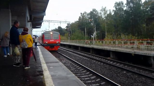 Электропоезд ЭД4М-0325 Сообщением Петушки Москва (Курский вокзал). смотреть онлайн