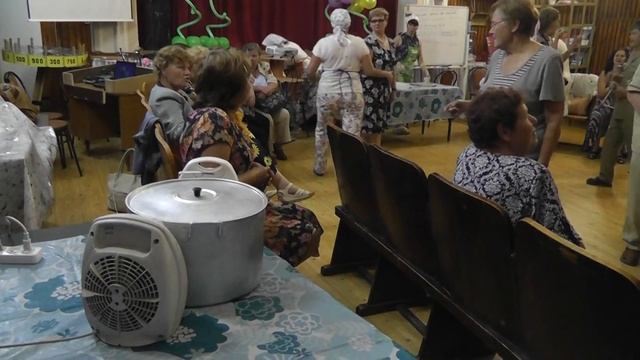 05.08.2015 Мастер класс "Наилины беляши" 03148 смотреть онлайн