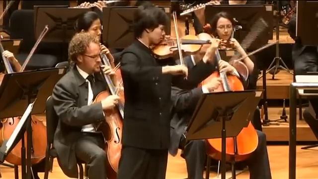 Timothy Chooi| Concerto No. 3 In B Minor| Saint Saens| Malaysian Phillharmonic Orchestra