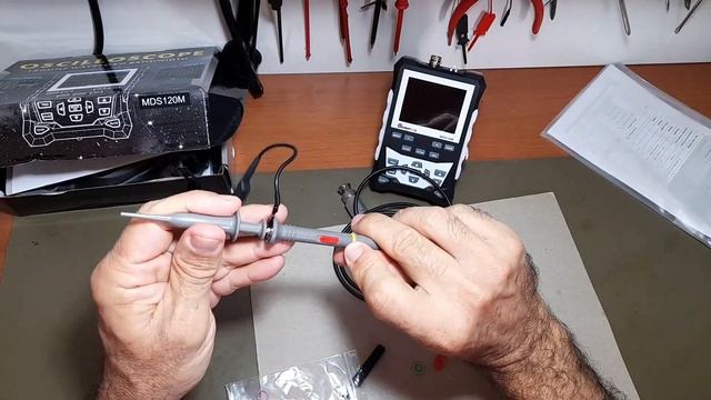 Osciloscópio MDS120M, um pequeno e poderoso equipamento portátil смотреть онлайн