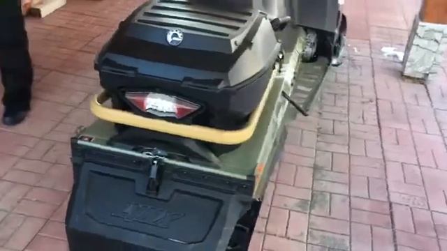 Снегоход BRP Lynx 69 Yeti Army Limited, 2016 смотреть онлайн