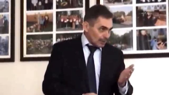 #3 Выступление президента Лиги радиолюбителей Украины на внеочередной конференции 23.01.2016 смотреть онлайн