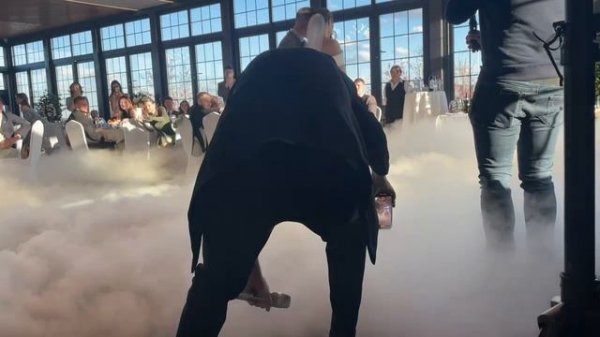 тяжёлый дым на свадьбу от dym.moscow/