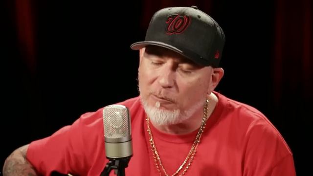 Everlast at Paste Studio NYC live from The Manhattan Center смотреть онлайн