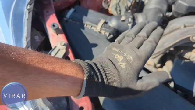 How to Check Engine Oil Level - Subaru Forester (2014-2018) смотреть онлайн