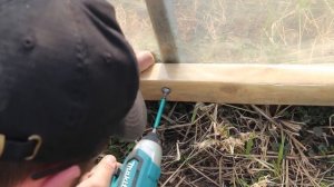 Что случилось с теплицей?! И что делать?! Крепление пленки на теплицу быстро и надежно.