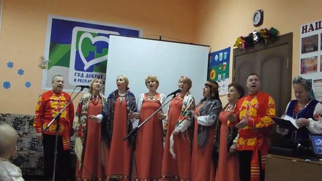 Вокальный коллектив "СЛАВЯНЕ" (Республика Коми, РФ) САМОВАР. Муз.В.Шевченко, Сл.А.Яркович. смотреть онлайн