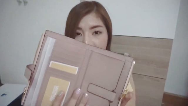 กระเเป๋าสตางค์ใบสั้น Michael kors jet set travel double zip wristlet l Evefi Review смотреть онлайн