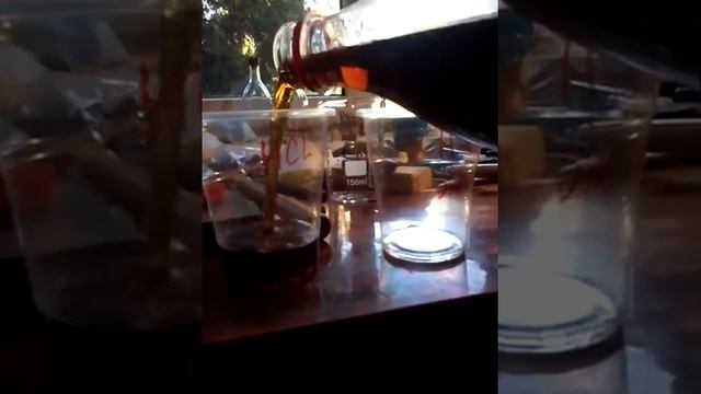 Реальный эксперимент: "Coca Cola и желудочный сок" смотреть онлайн