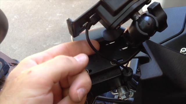 07+ Suzuki Burgman 400 - Wiring for Garmin GPS | MicBergsma смотреть онлайн