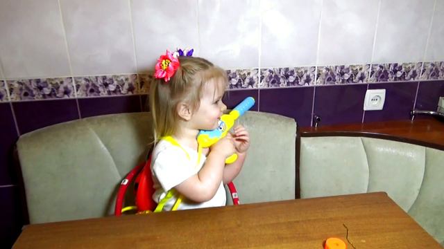 Супер Водный Пистолет - Божья коровка смотреть онлайн