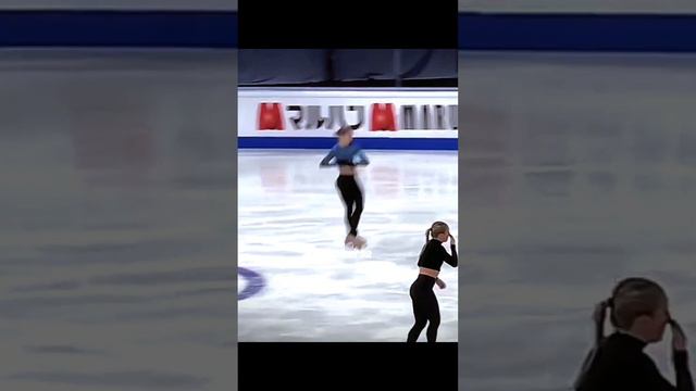 Quad Queen, Russian Rocket, Alexandra Trusova смотреть онлайн