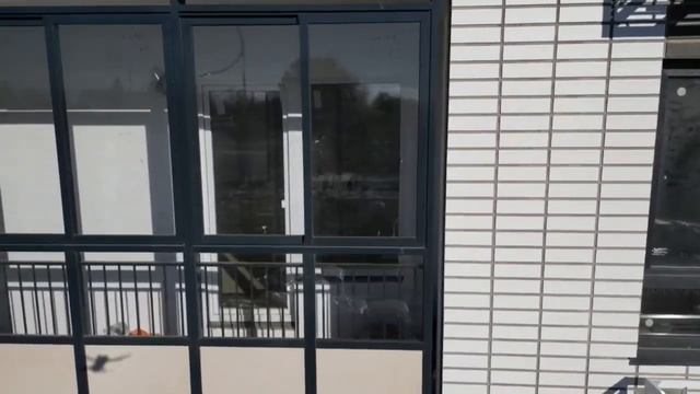 Один из первых полетов над ЖК смотреть онлайн