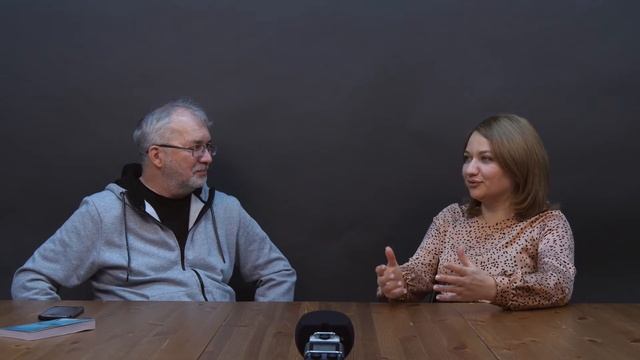 Психолог Юлия Макаричева: Что такое любовь и как сохранить семью смотреть онлайн