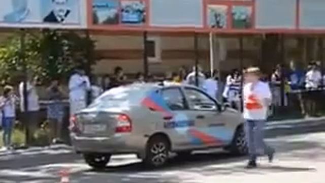 Демонстрация Лада Калина с автопилотом смотреть онлайн