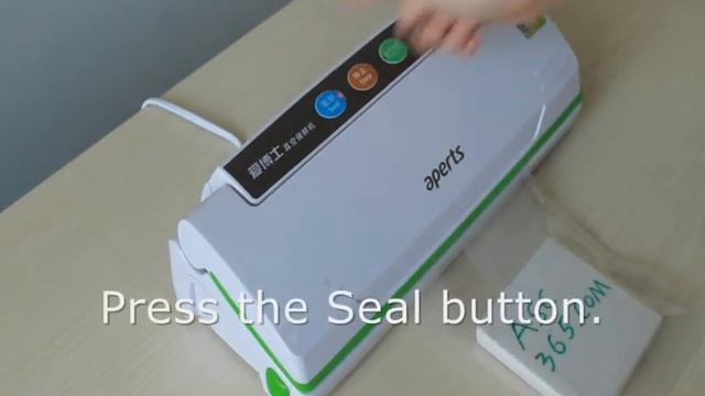 Vacuum Sealer Machine Seal And Vacuum Packing&Shiping Packaging.wmv