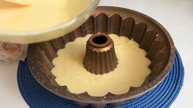 QUESTA TORTA al latte bollente la farai tutti i giorni! incredibilmente buona e facile! смотреть онлайн