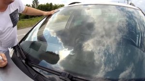 Как очистить лобовое стекло и сделать как новое?