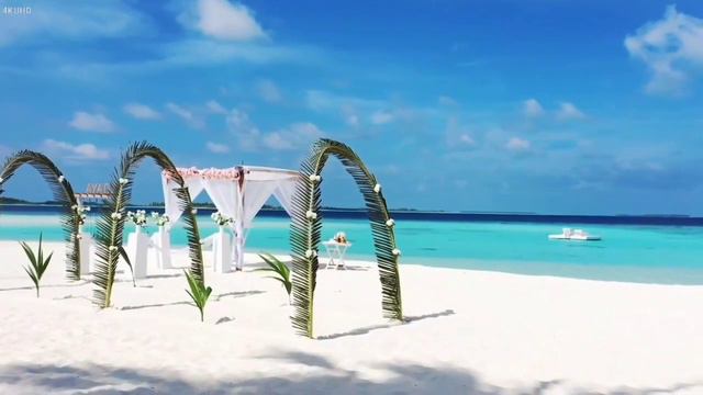 MALDIVES from the above - Best Island Beach 2022 / Eythan World Tour Channel смотреть онлайн
