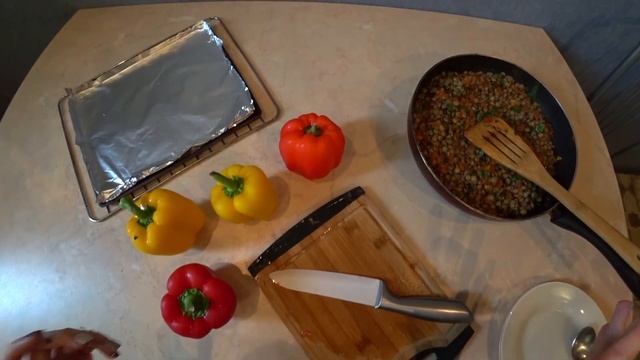 Фаршированный перец в духовке без мяса. Рецепт веганских перцев с чечевицей (постный ужин) смотреть онлайн