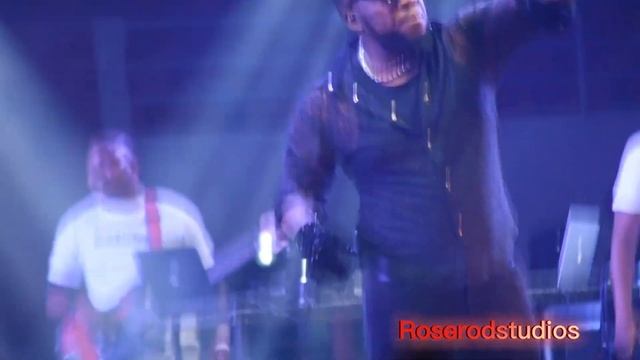 JK performance at Yo Maps' Fill up heroes stadium смотреть онлайн