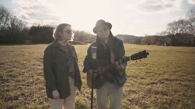 Sunset Sessions: Justin Luis feat. Sarah Gibson - Beautiful Day With You смотреть онлайн