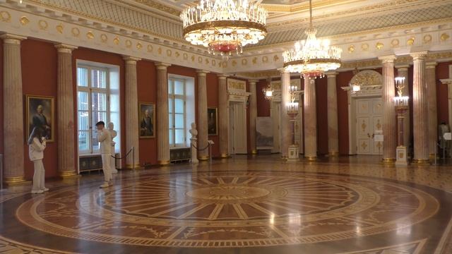 Москва. Царицыно. Большой дворец смотреть онлайн