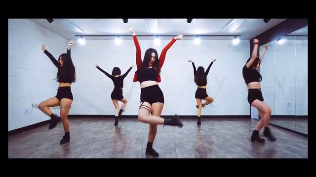 SWALLA DANCE PERFORMANCE / Dance Cover / LISA / SWALLA